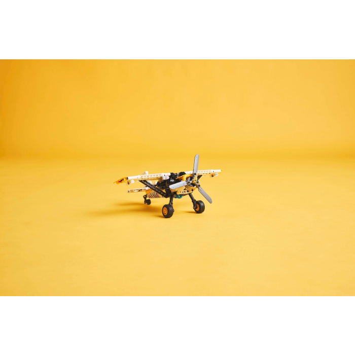 LEGO® Technic 42198 Lietadlo do vzdialených oblastí