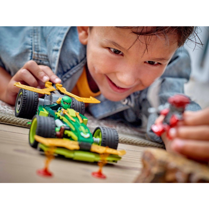 LEGO® NINJAGO® 71828 Lloydovo pretekárske auto s naťahovacím motorom