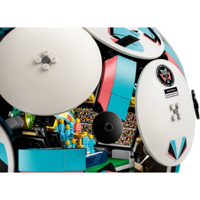 LEGO® Editions 43019 Futbalová lopta