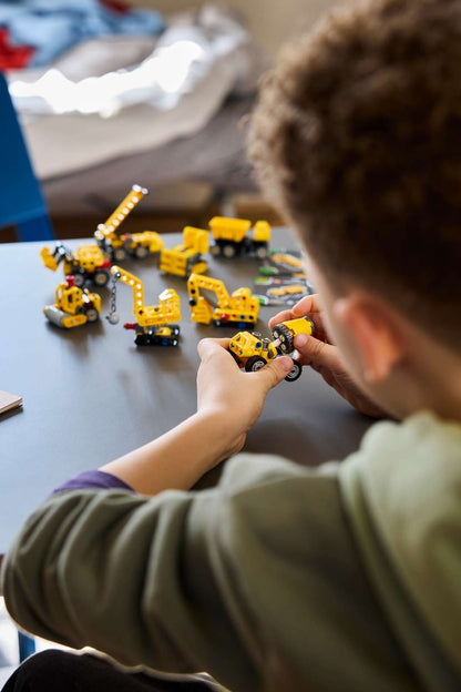LEGO® Technic 42233 Mocné stroje