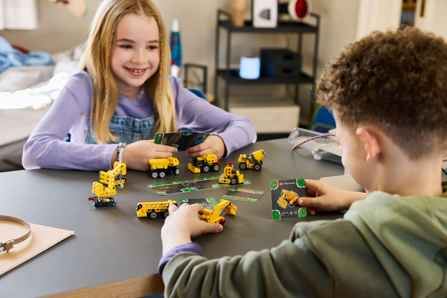 LEGO® Technic 42233 Mocné stroje