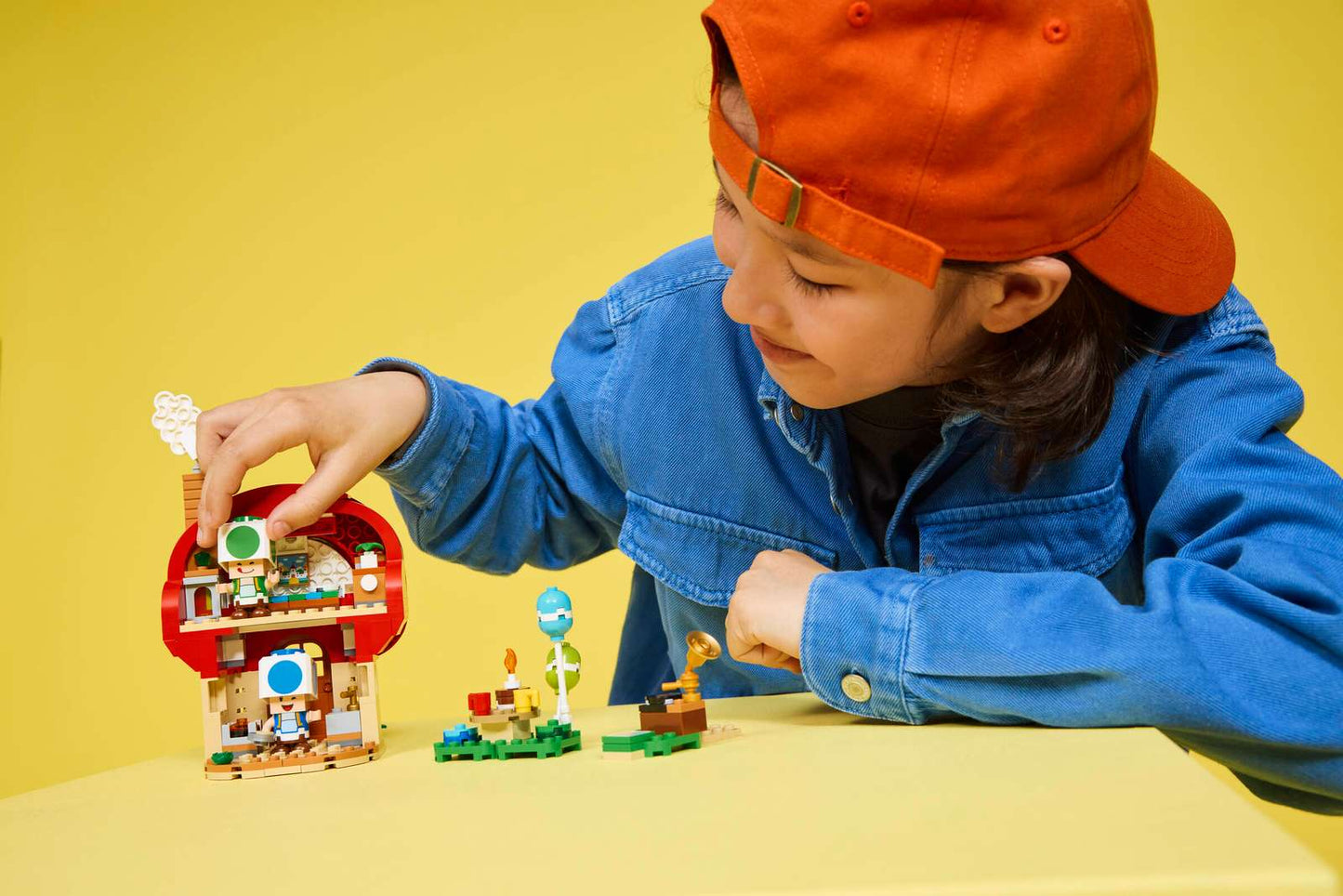 LEGO® Super Mario™ 72041 Toad a párty v jeho dome