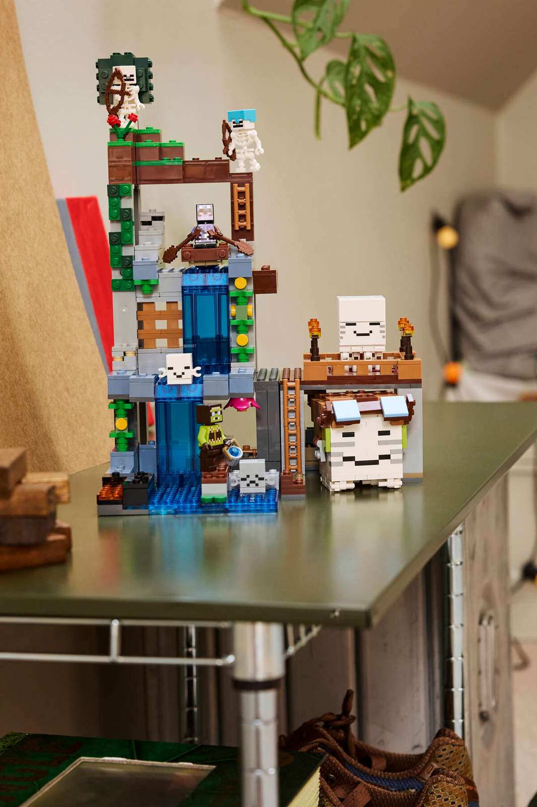 LEGO® Minecraft® 21597 Základňa Ghasta